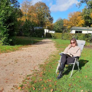 🍂☀️🚐🏕
.
.
.
#kamperen #camping #campinglife #outsidelife #herfst #fall #autumn #sunshine #caravan #seizoensplek #genieten #familytime #bosbadhoeven #molecaten