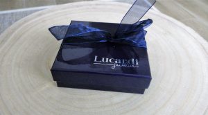 lucardi, sieraden, oorbellen, Valentijn, Valentijnsdag, Valentijncadeau, kado, blog, blogger, lifestyleblog, mamablog, mamalifestyleblog, la log, La Log,nl, mamablogger